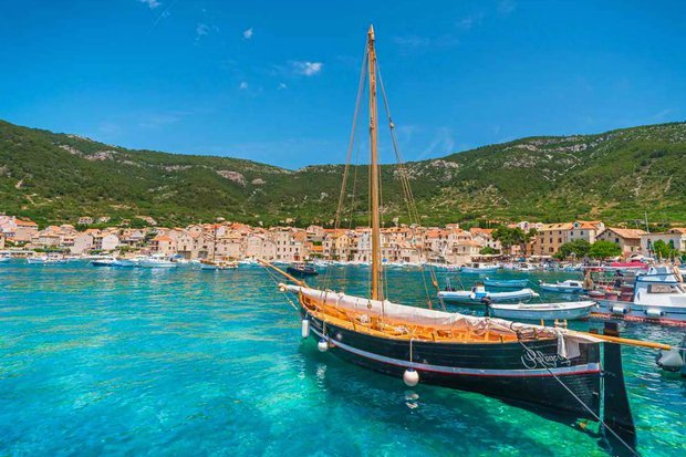 Best Mediterranean Sailing Holidays