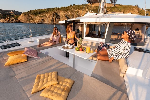 catamaran rental in Croatia