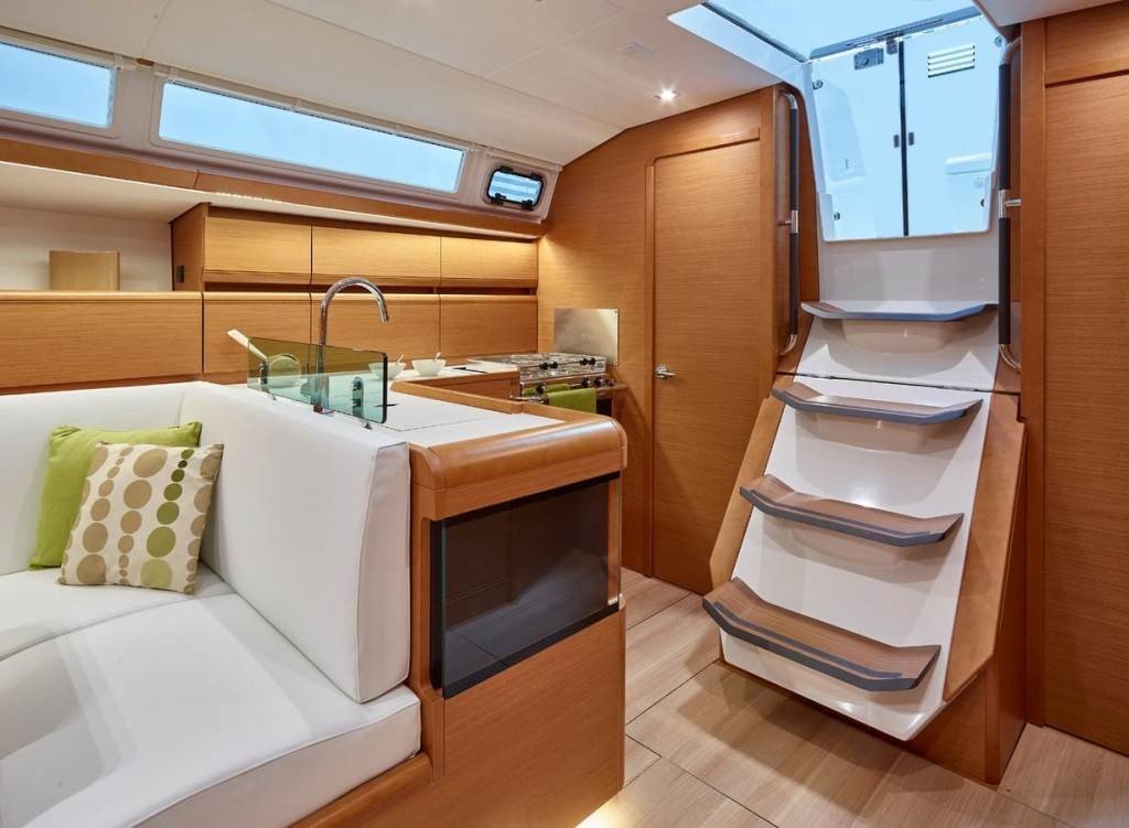 Bareboat charter Zadar