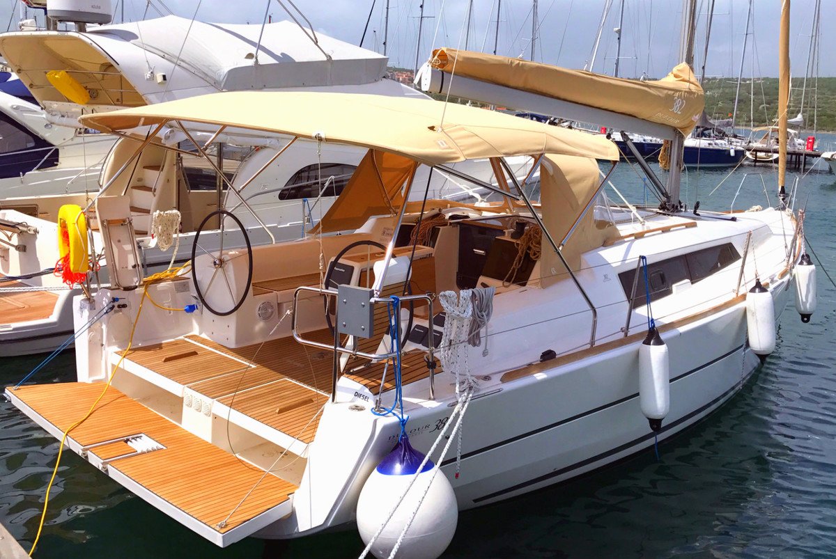 Sailboat rental Dubrovnik