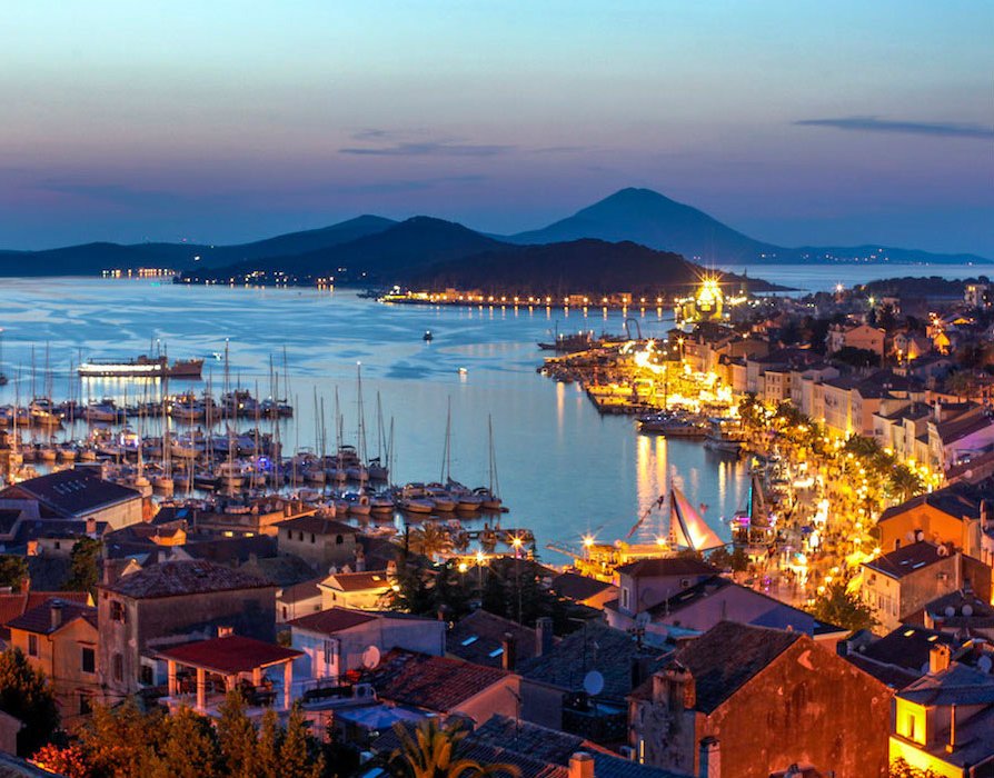 Pula sailing charters