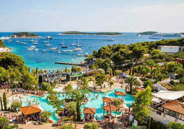 Hvar, Pakleni Islands