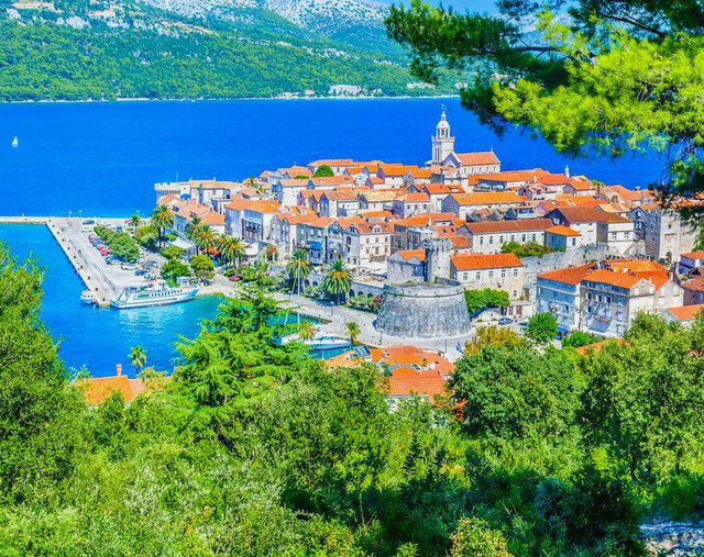 Dubrovnik catamaran charters