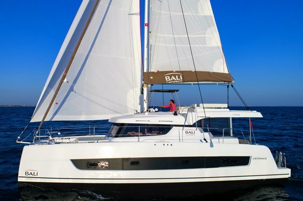 Catamaran sailing from Dubrovnik