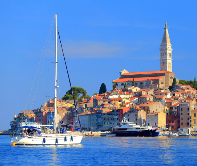 Rent sailboat in Rovinj