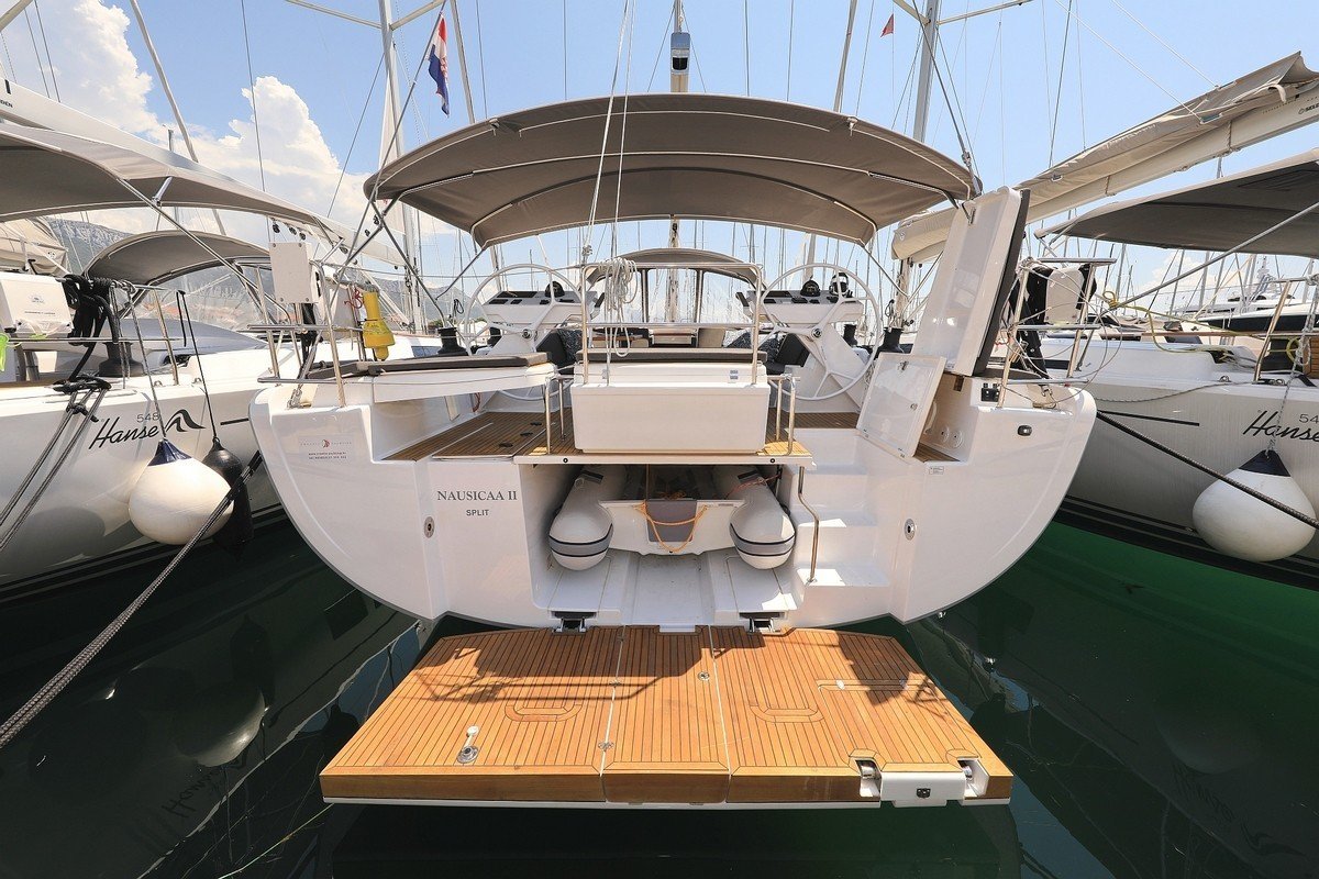 Luxury sailboat charter Croatia