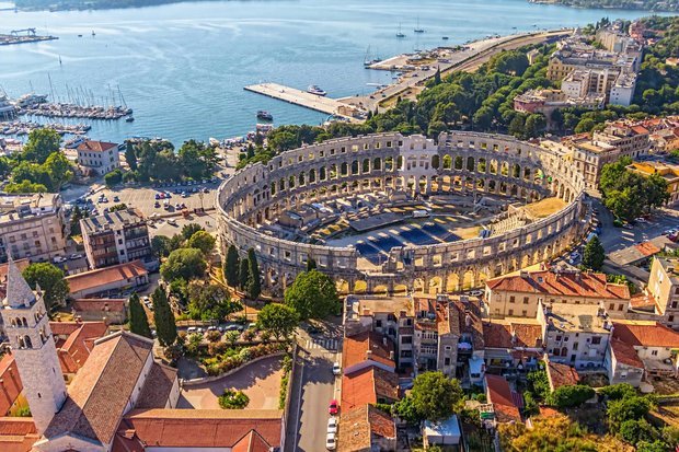 Pula