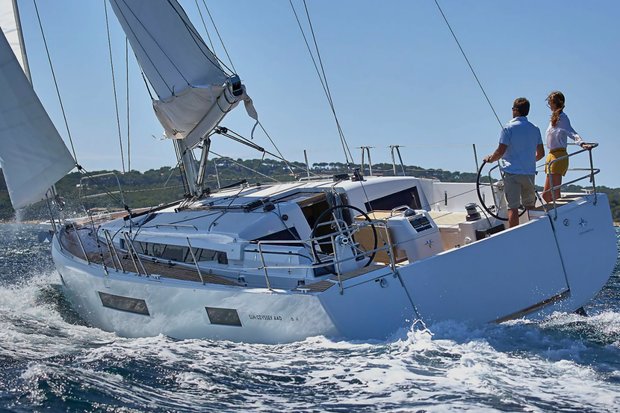 First minute Croatia sailing charter