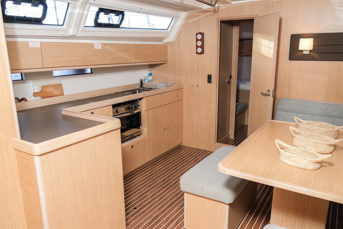 zadar sailing boat rental