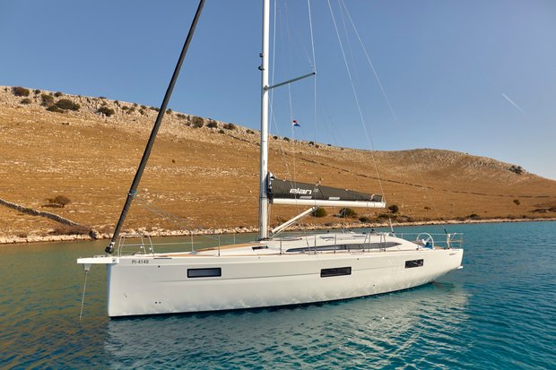 Croatia sailing charter with skipper